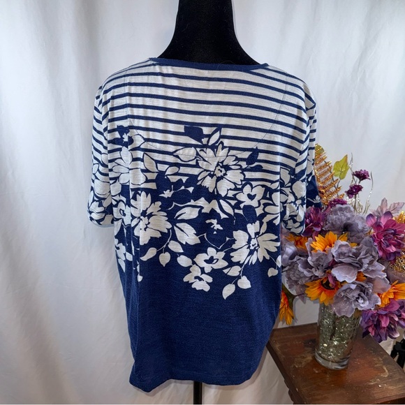 Alfred Dunner Navy Stripe Floral Tee Short Sleeve Casual Summer Top L - Picture 3 of 8